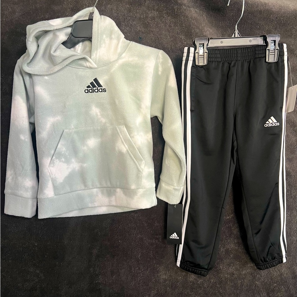 Light Gray Cozy Fleece Hoodie and Pant set size 4
